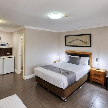 Country Leisure Motor Inn Anafi Exterior foto